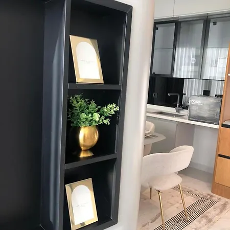 2+1 At Via Mar In Kargicak, Apartment